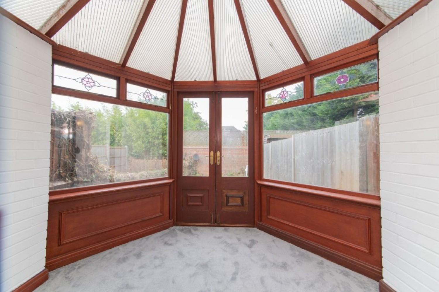 AVENUE ROAD, NORTH FINCHLEY, N12