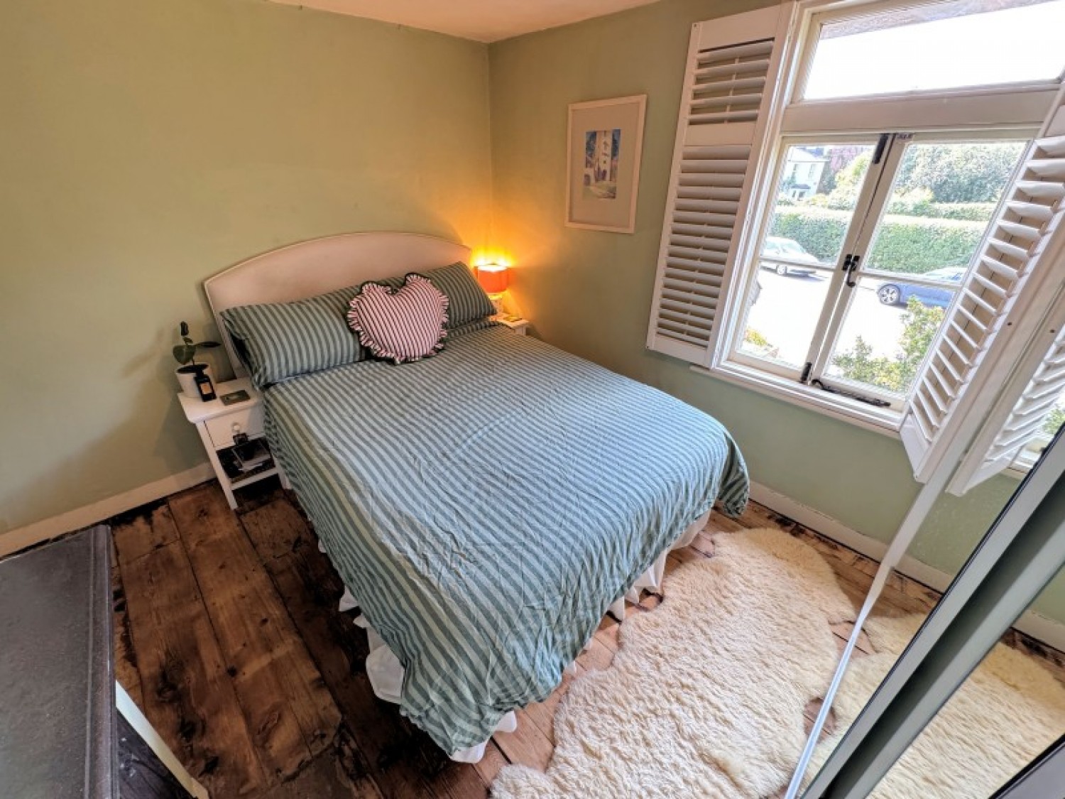 DURY ROAD, BARNET EN5