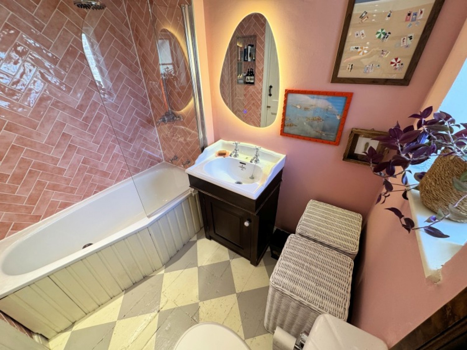 DURY ROAD, BARNET EN5