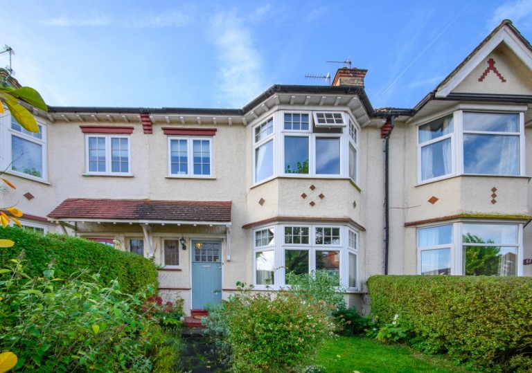 WOODLANDS AVENUE, FINCHLEY, N3