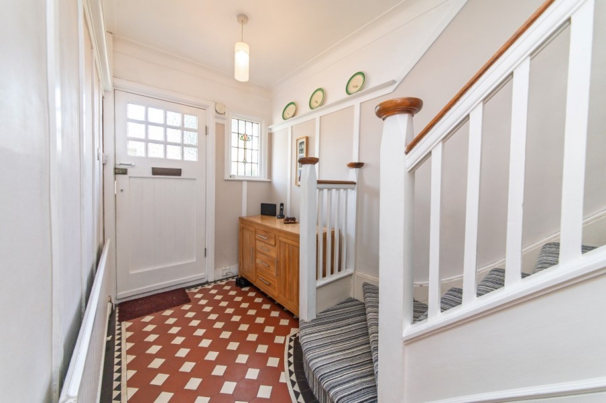 WOODLANDS AVENUE, FINCHLEY, N3