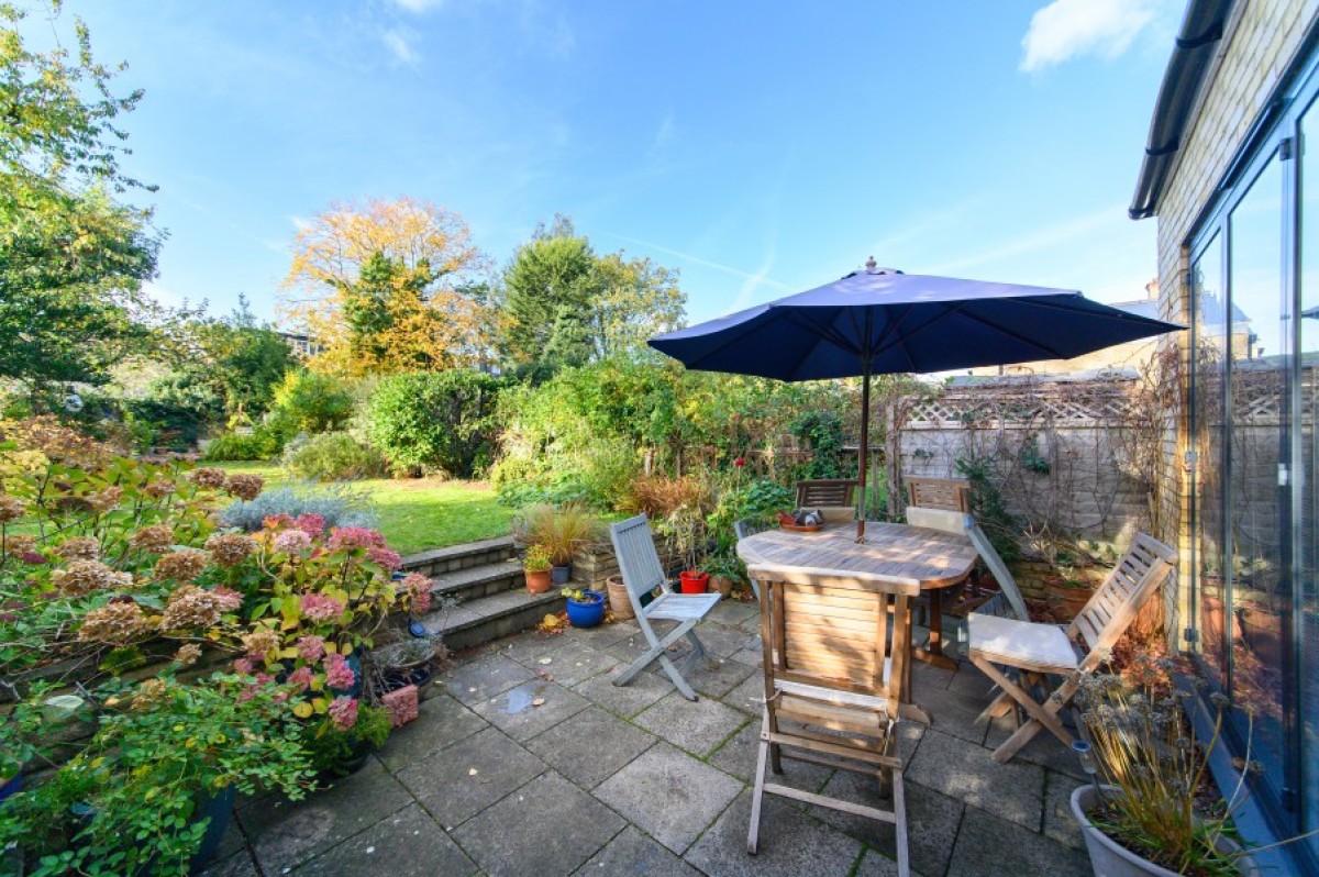 WOODLANDS AVENUE, FINCHLEY, N3