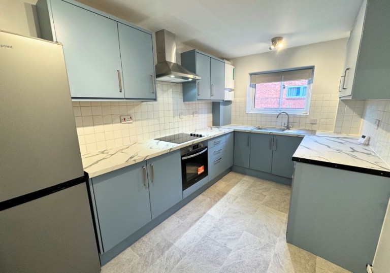 HENDON LANE, FINCHLEY, N3