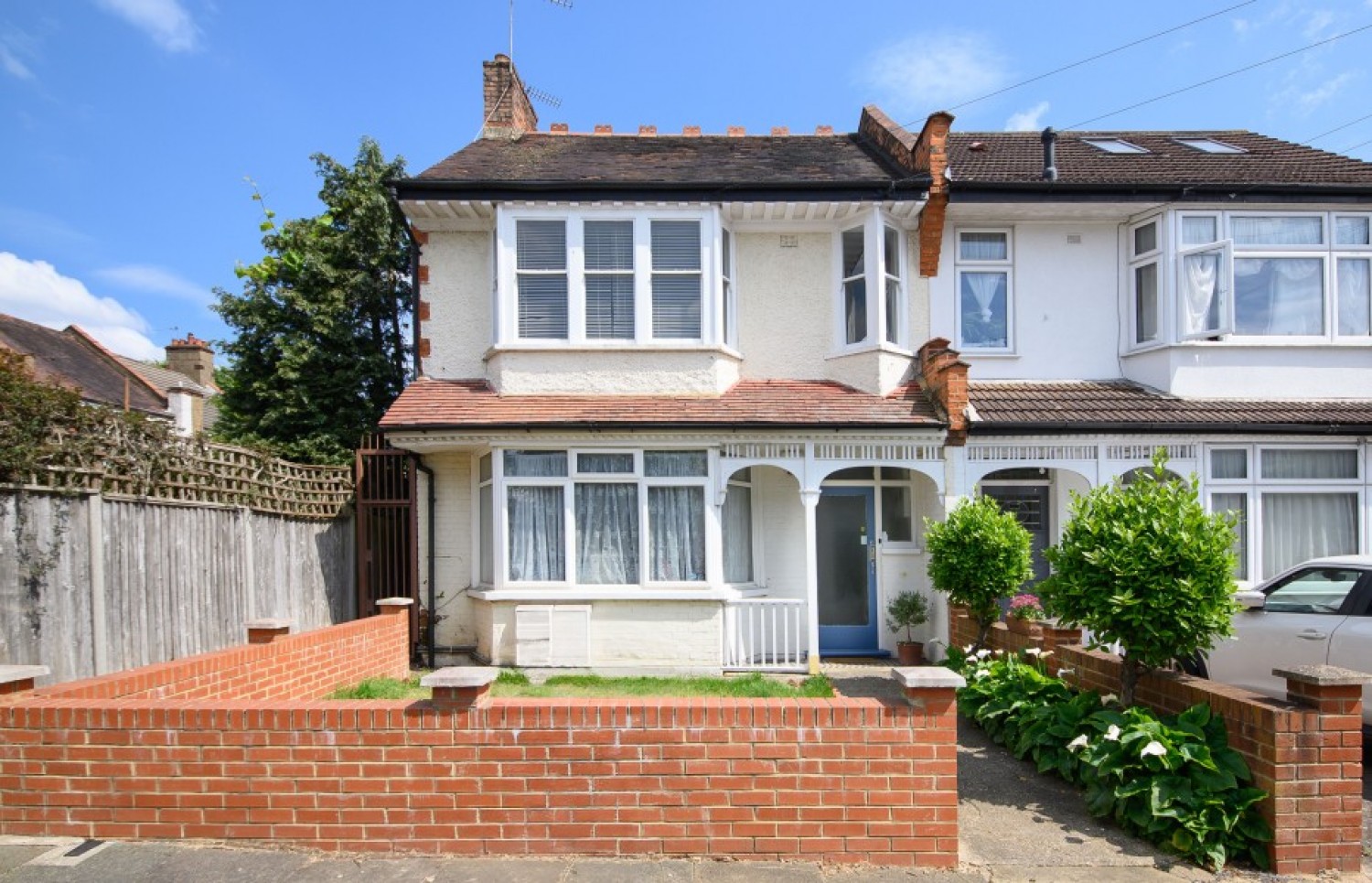 WOODGRANGE AVE, NORTH FINCHLEY, N12
