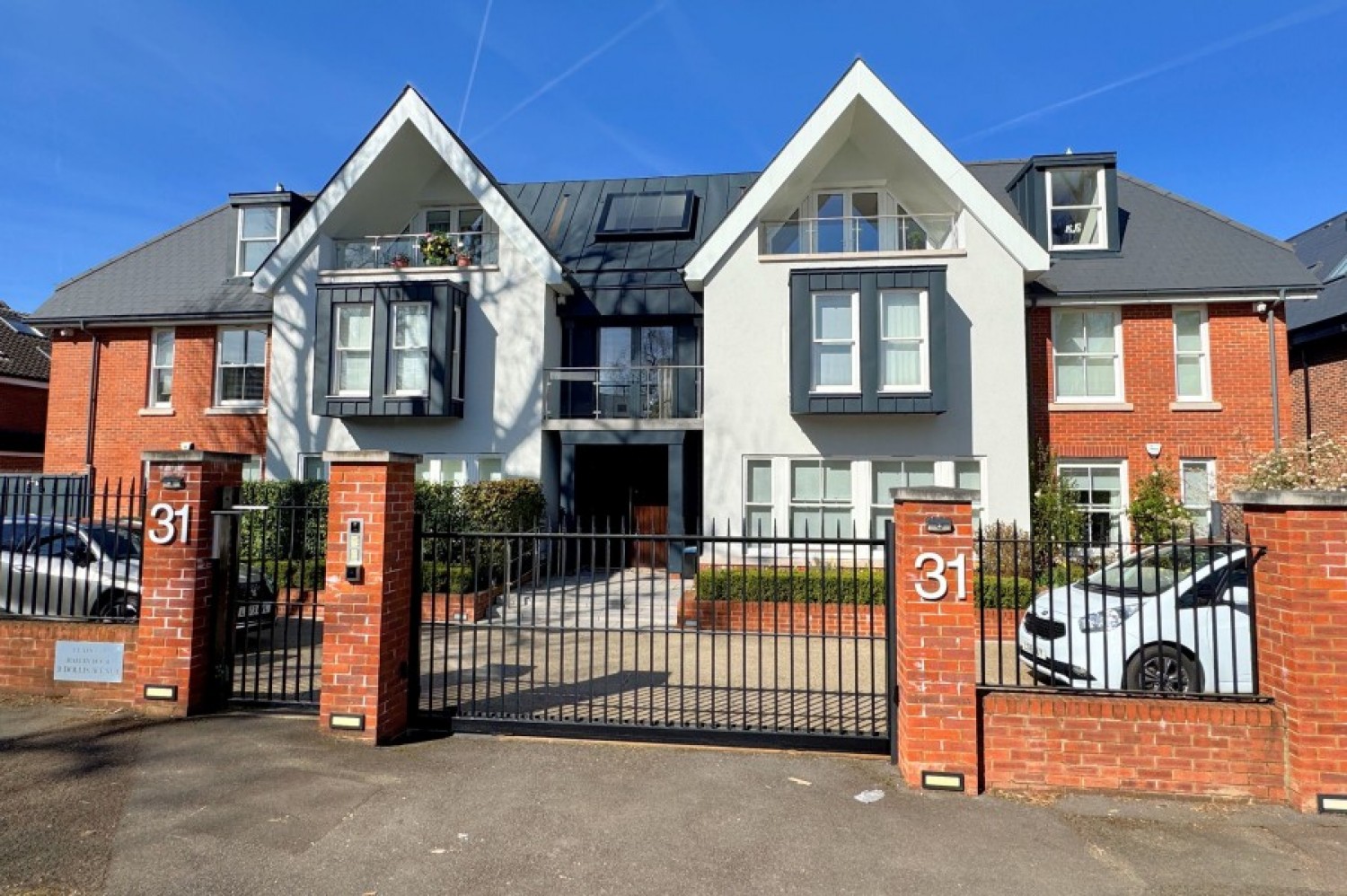 DOLLIS AVENUE, FINCHLEY, N3