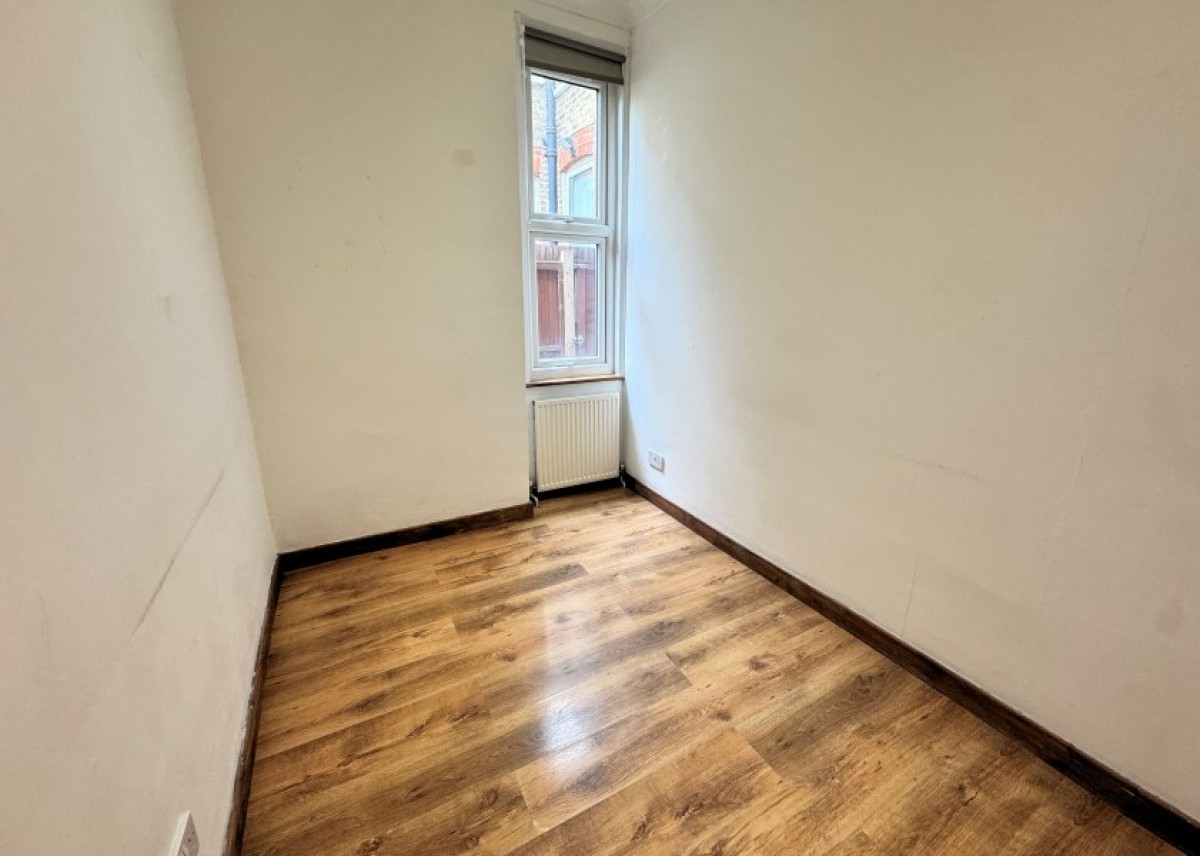 PRINCES AVENUE, LONDON, N22