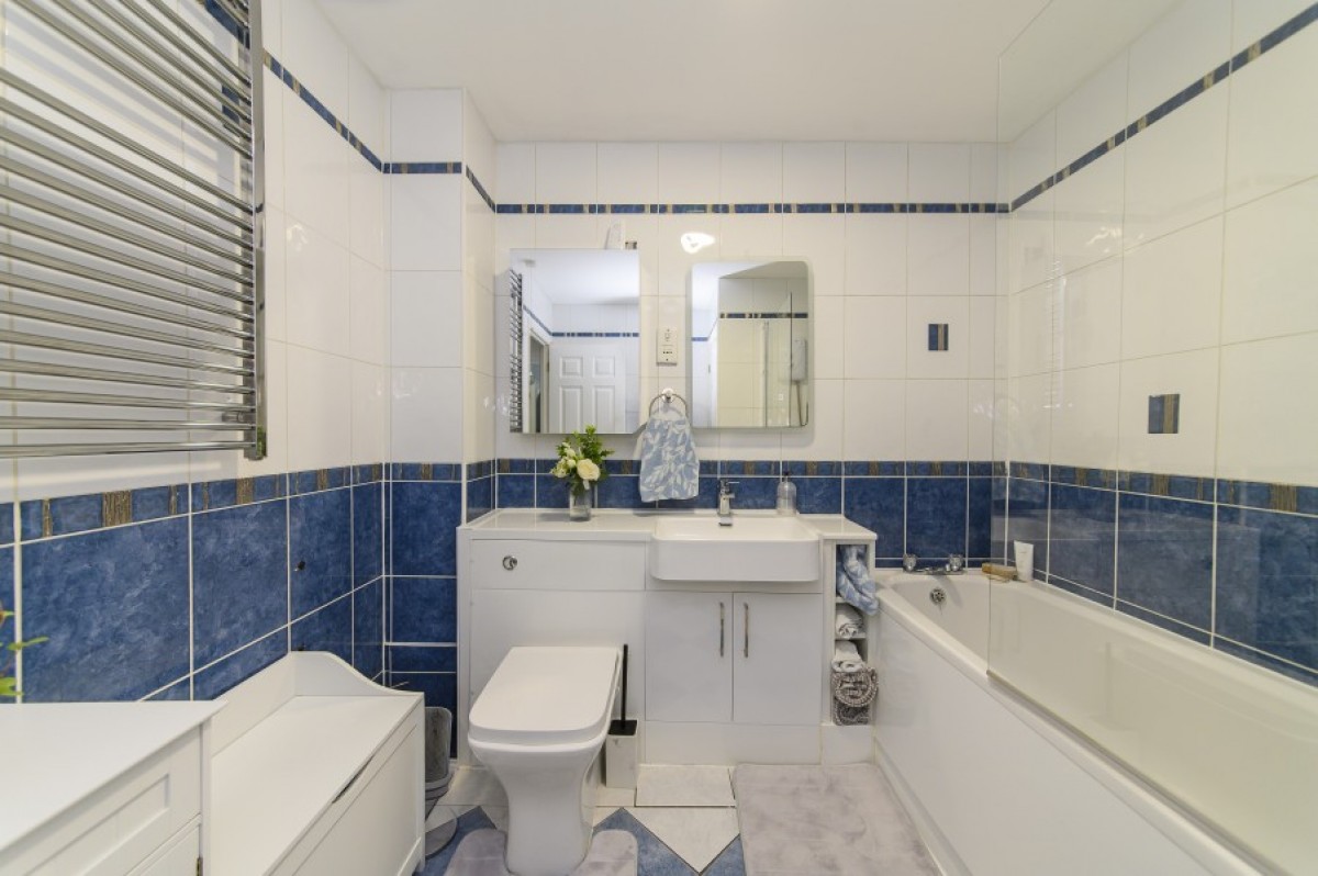 LUCAS GARDENS, EAST FINCHLEY, N2
