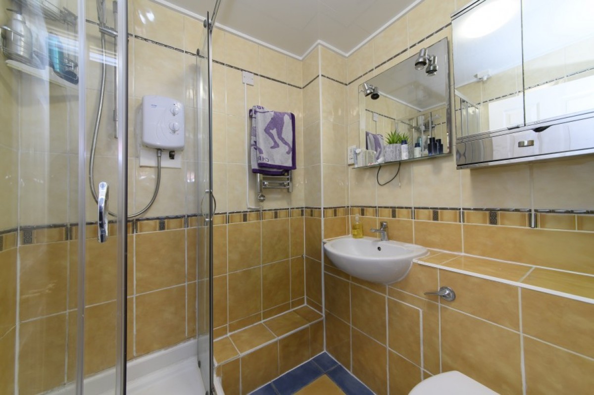 LUCAS GARDENS, EAST FINCHLEY, N2