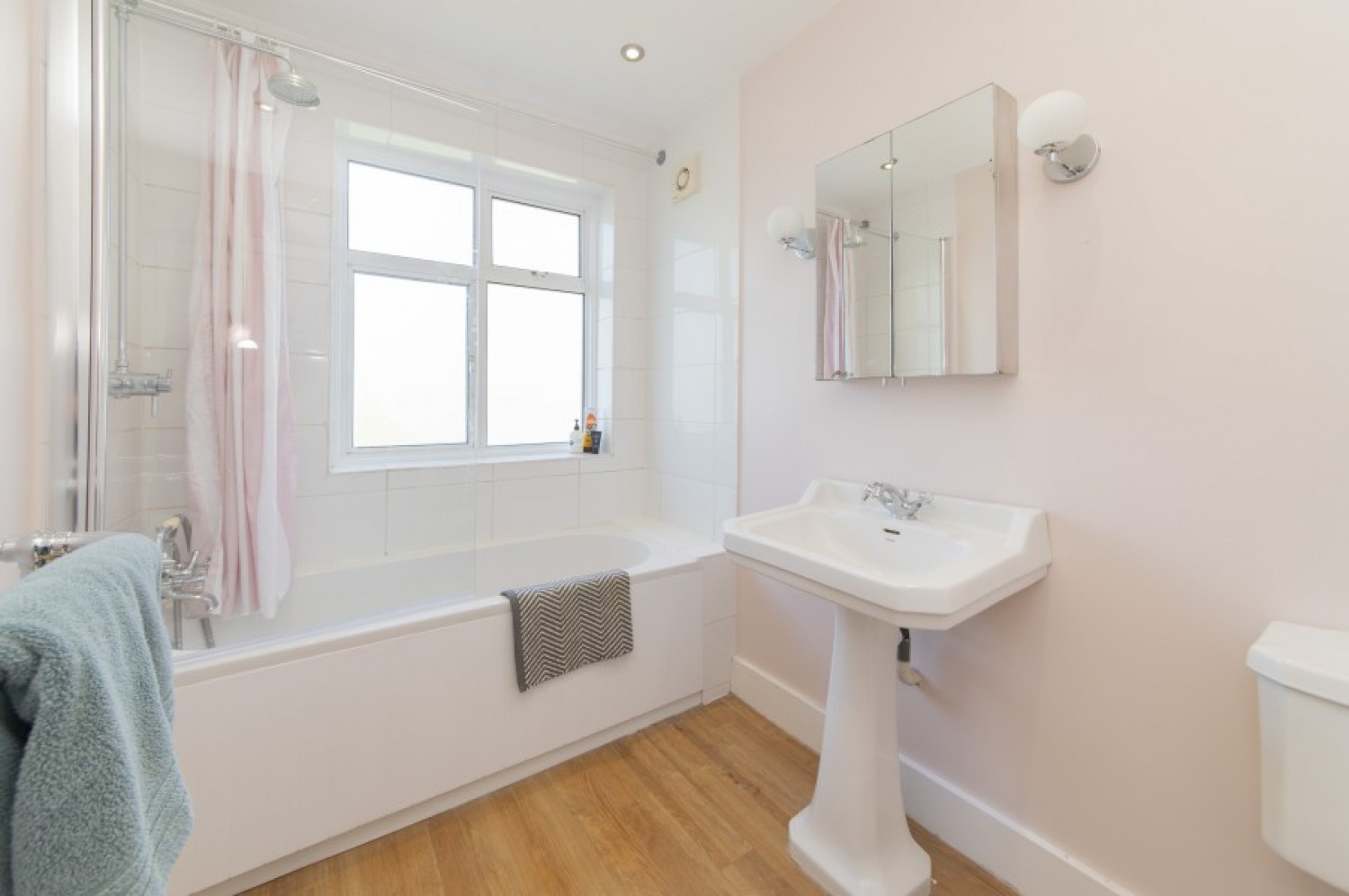 CHESTERFIELD ROAD, WEST FINCHLEY, N3
