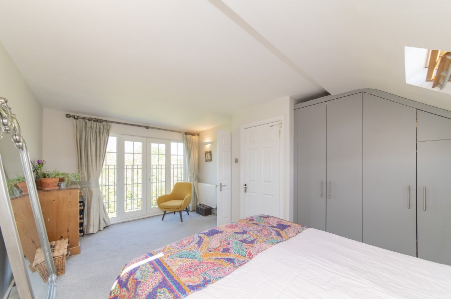 CHESTERFIELD ROAD, WEST FINCHLEY, N3