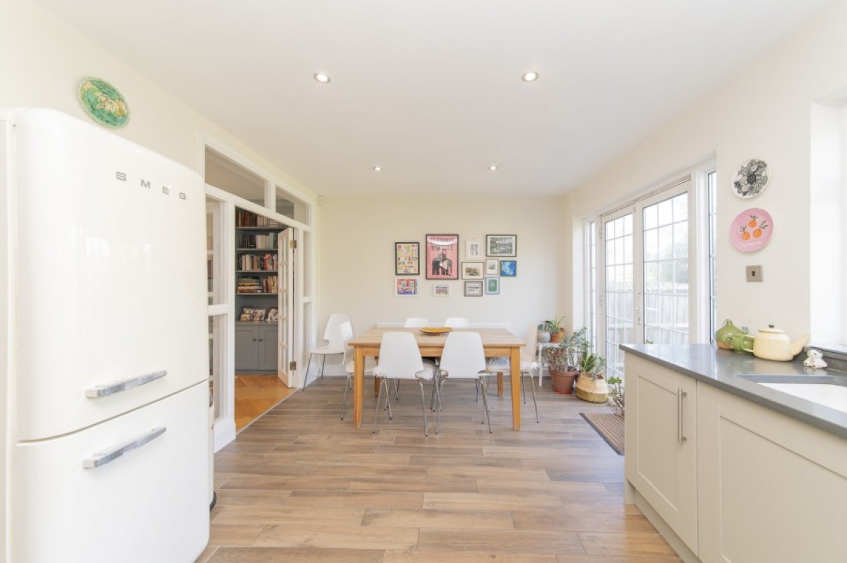 CHESTERFIELD ROAD, WEST FINCHLEY, N3