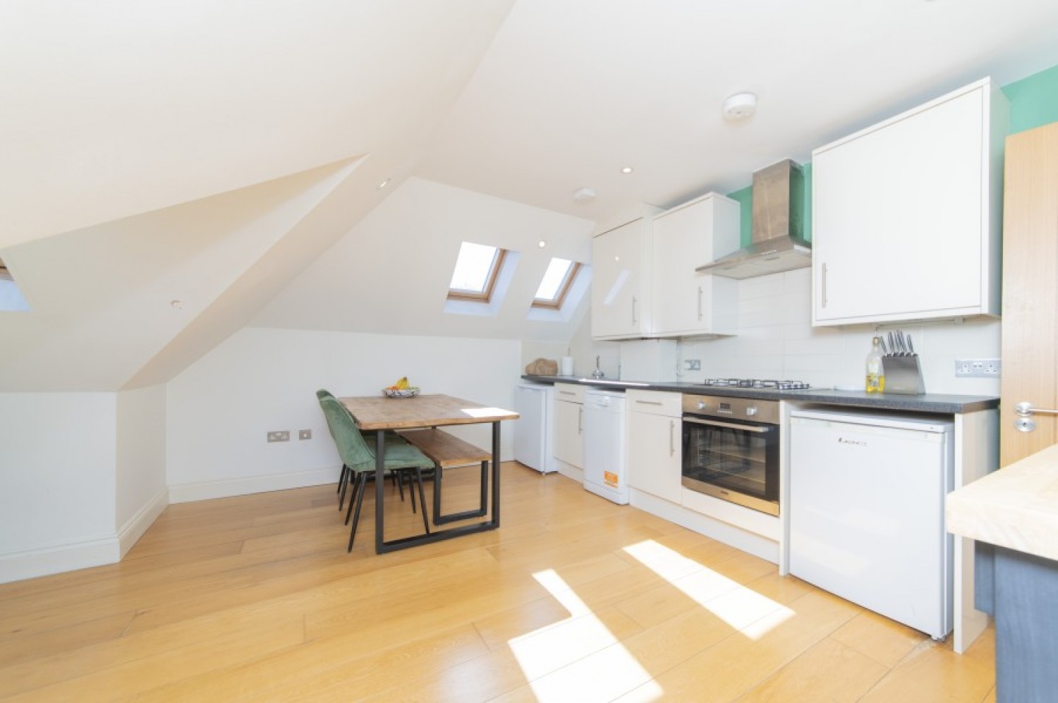 ARGYLE ROAD, NORTH FINCHLEY, N12