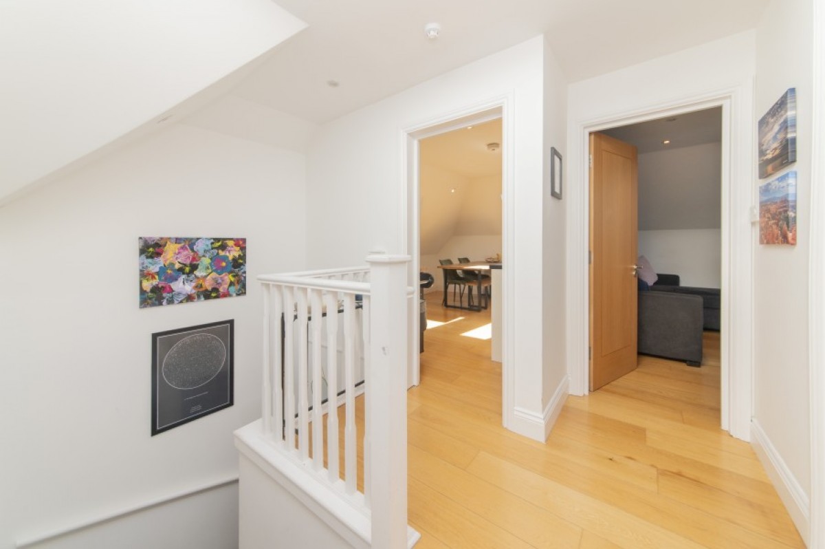 ARGYLE ROAD, NORTH FINCHLEY, N12