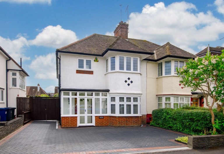 ST PAULS WAY, FINCHLEY, N3