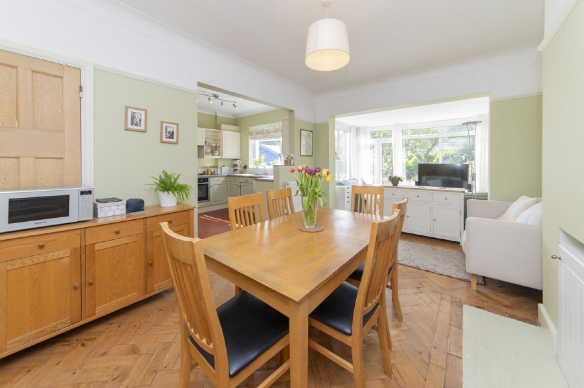 ST PAULS WAY, FINCHLEY, N3