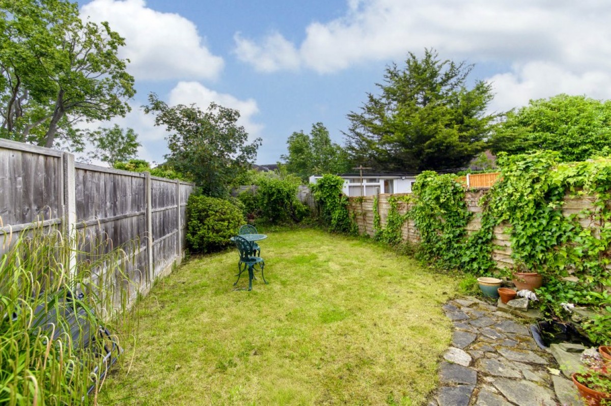WOODGRANGE AVENUE, NORTH FINHCLEY, N12
