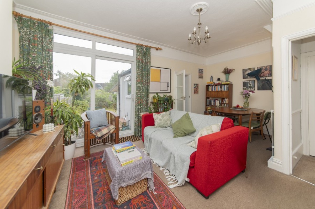 WOODGRANGE AVENUE, NORTH FINHCLEY, N12