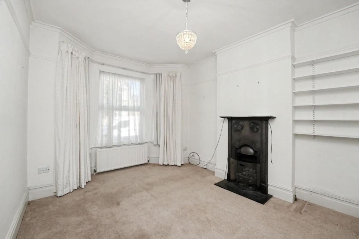 COLERIDGE ROAD, NORTH FINCHLEY, N12