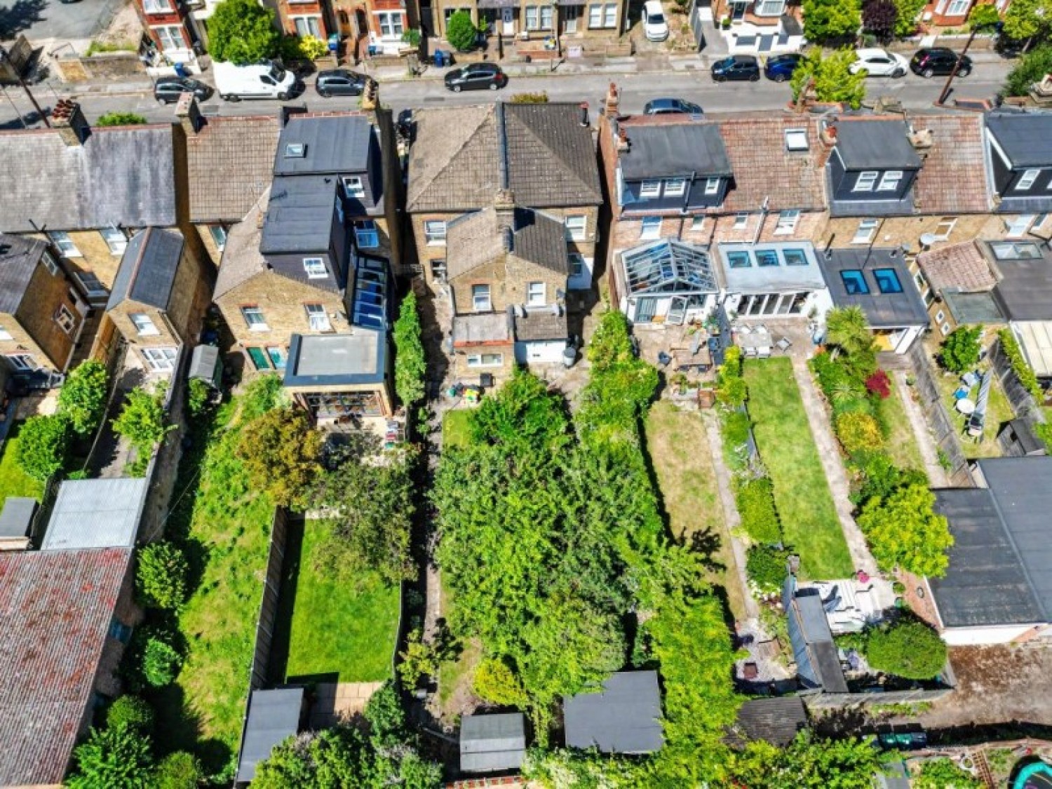 COLERIDGE ROAD, NORTH FINCHLEY, N12