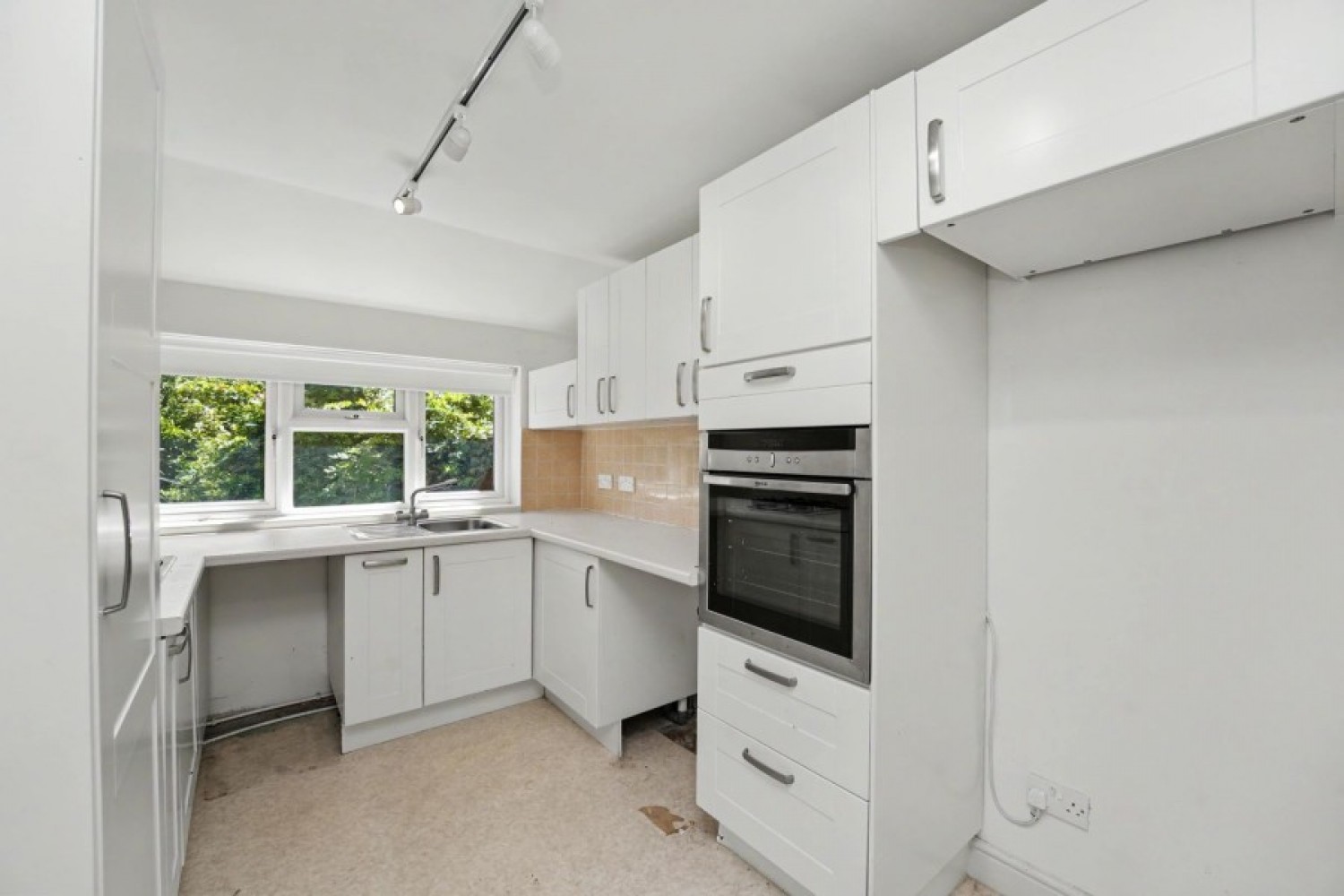 COLERIDGE ROAD, NORTH FINCHLEY, N12