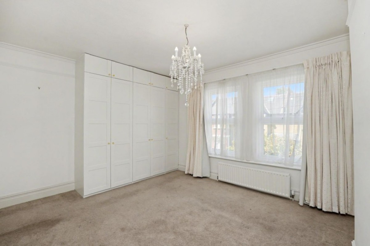 COLERIDGE ROAD, NORTH FINCHLEY, N12