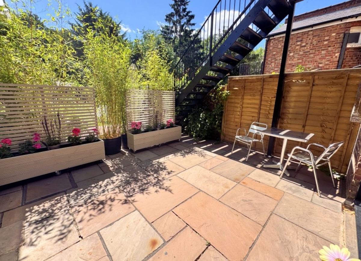 Dollis Road, Finchley, N3