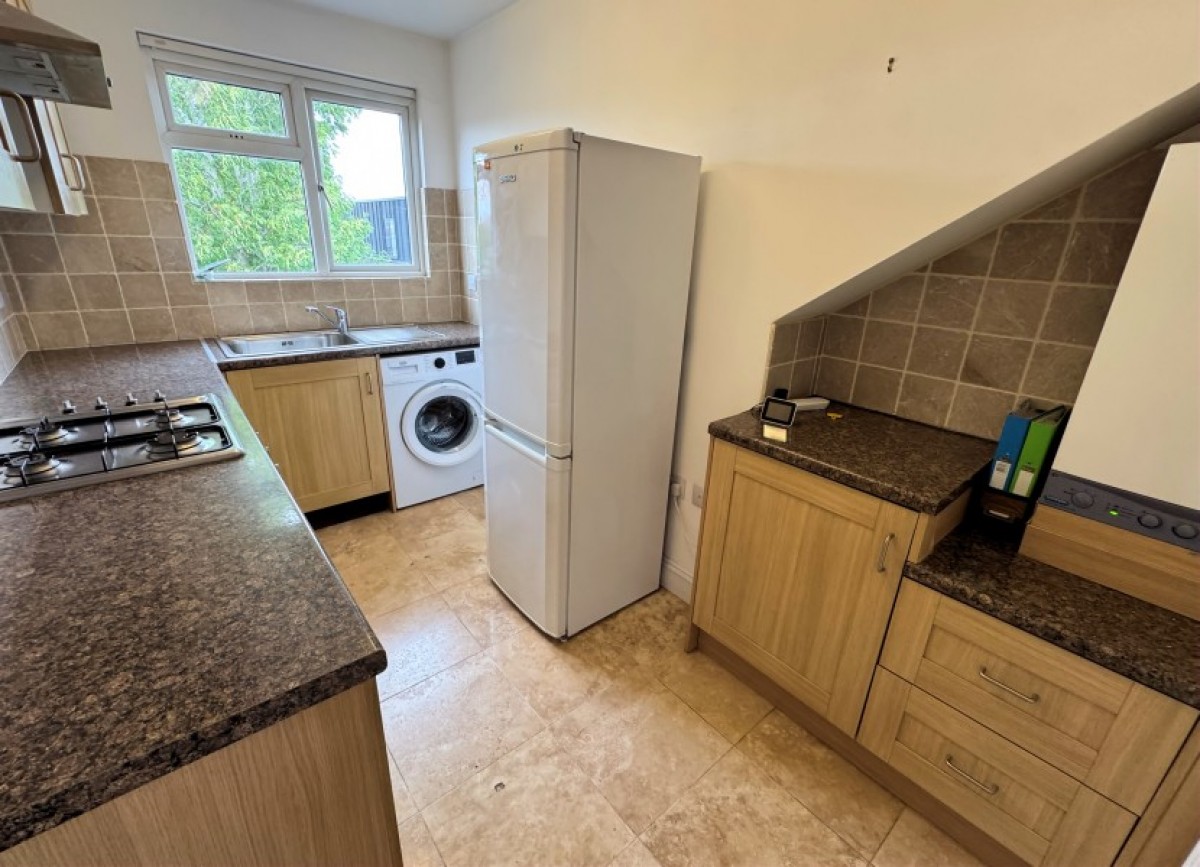 WOODHOUSE ROAD, N. FINCHLEY, N12