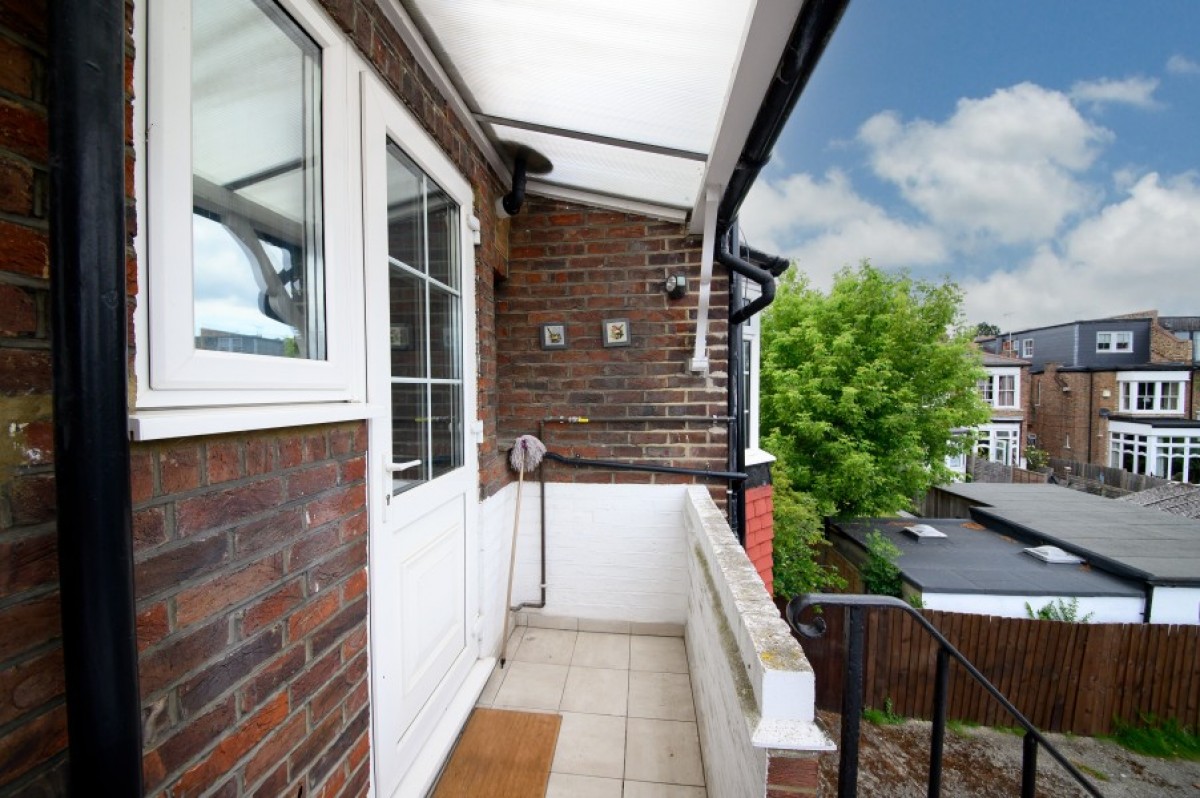 AVENUE COURT, PARK AVE, FINCHLEY, N3