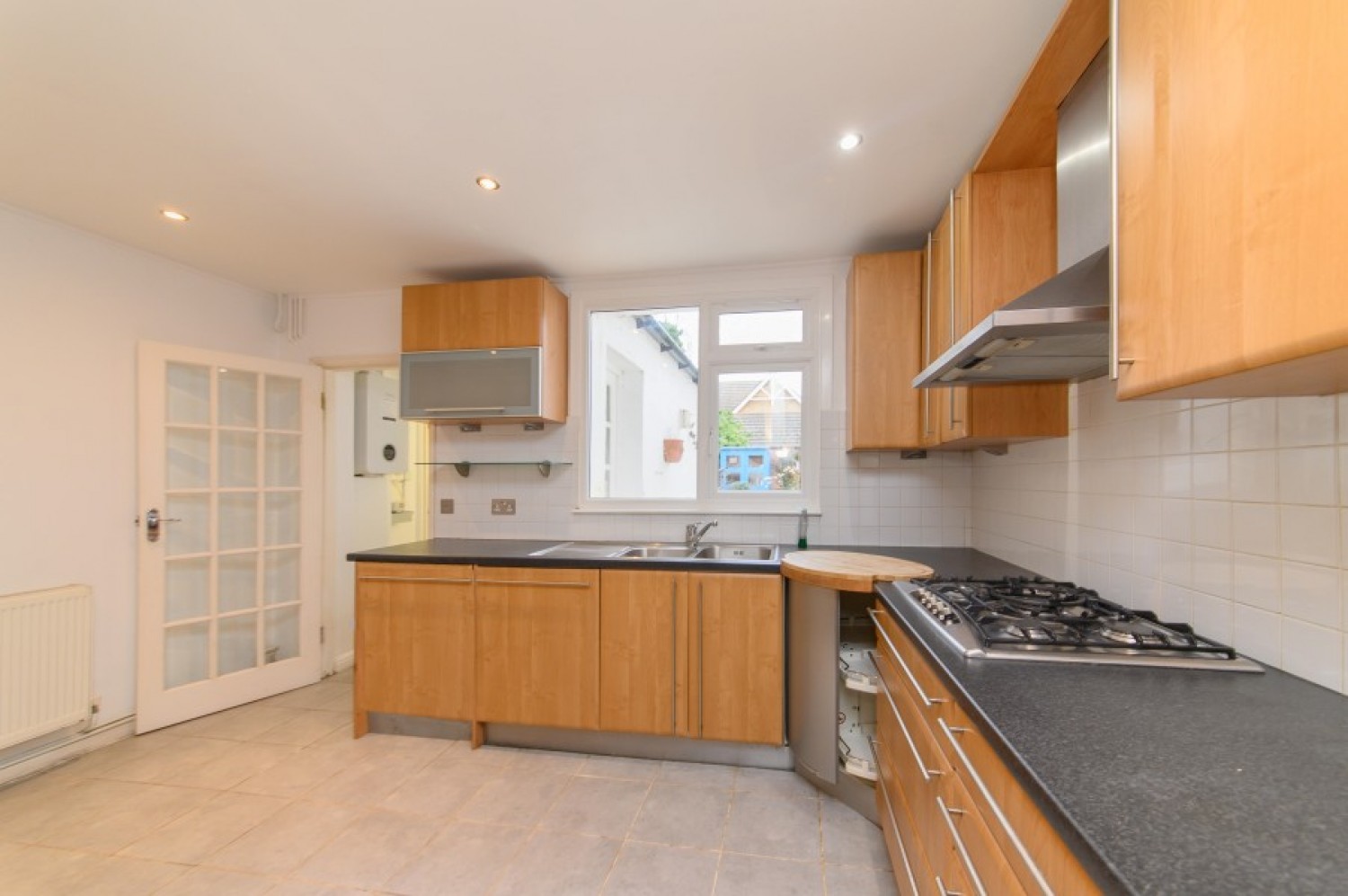 FREDERICKS PLACE, NORTH FINCHLEY, N12