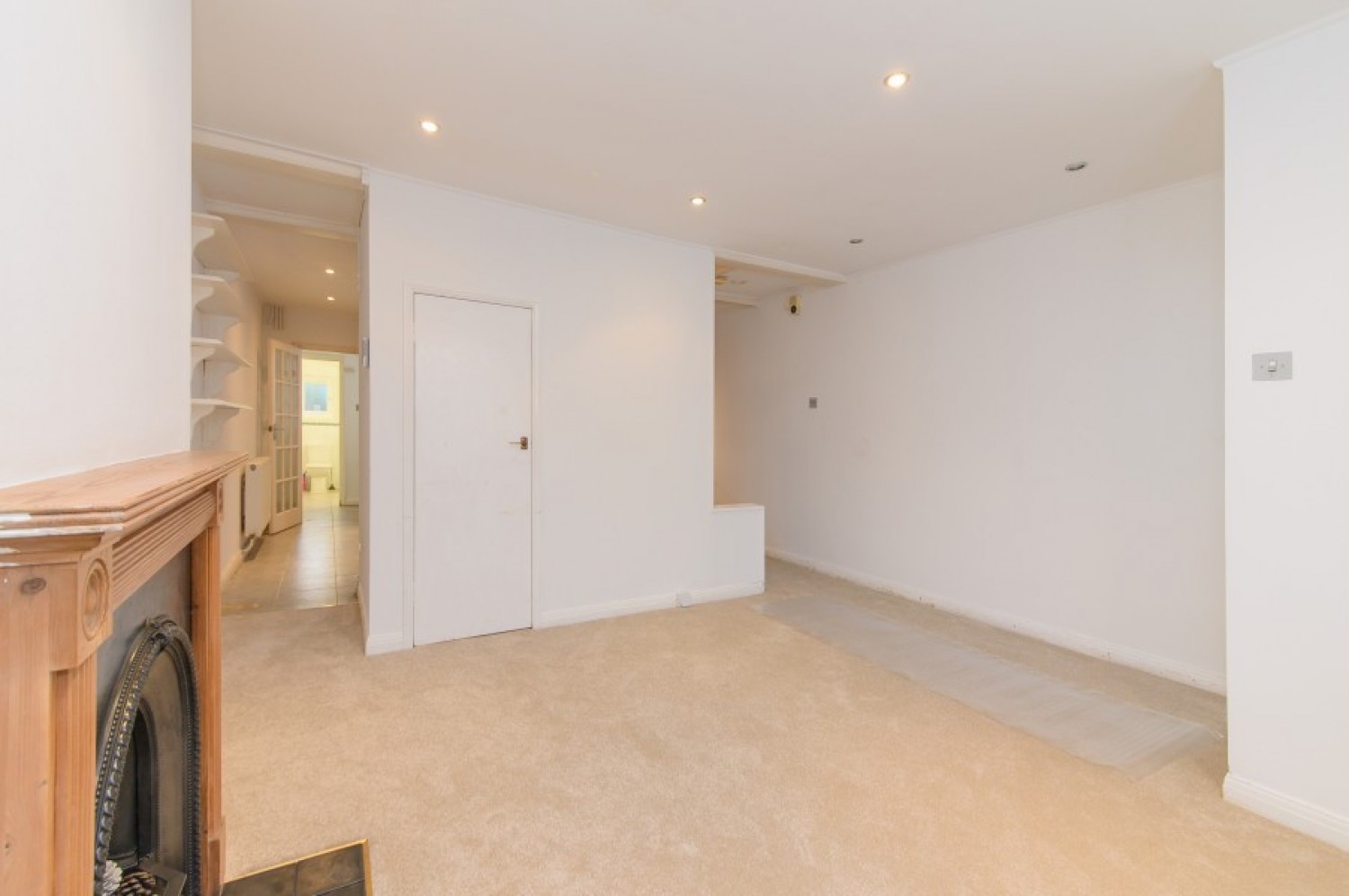 FREDERICKS PLACE, NORTH FINCHLEY, N12