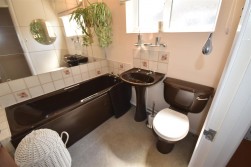 Hermitage Drive, Woodmancote, Dursley