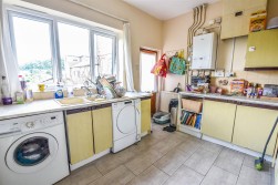 49 Garden Suburb, Dursley