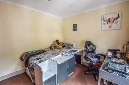 49 Garden Suburb, Dursley