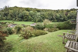 Five Acres, Dursley