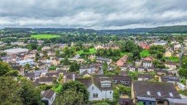 The Broadway, Dursley
