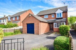 Woodfield Road, Dursley