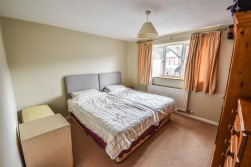 Woodfield Road, Dursley