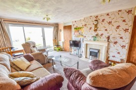 Stonelea, Dursley