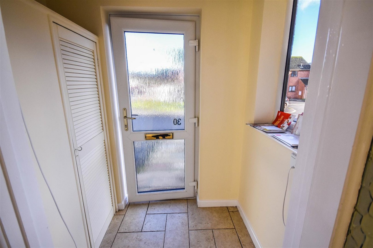 30 Reine Barnes Close, Dursley