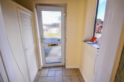 30 Reine Barnes Close, Dursley