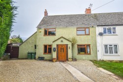 Draycott Crescent, Cam, Dursley