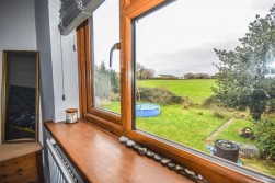 Draycott Crescent, Cam, Dursley