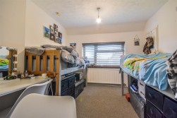Draycott Crescent, Cam, Dursley