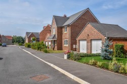 Selman Drive, Falfield