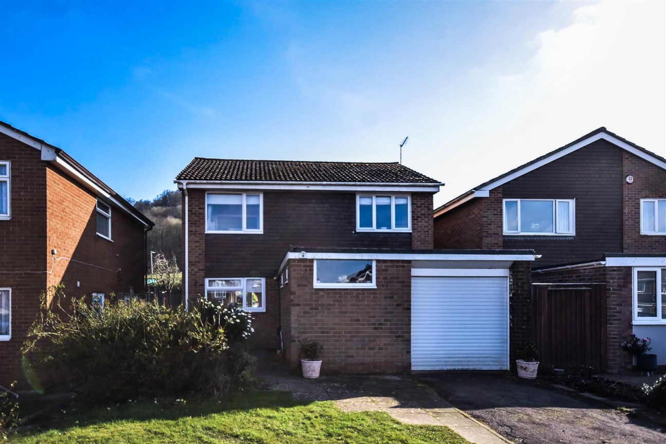 Broadmere Close, Dursley
