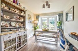 Broadmere Close, Dursley