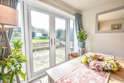 Broadmere Close, Dursley