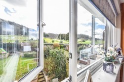 Broadmere Close, Dursley