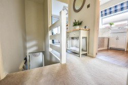 Broadmere Close, Dursley