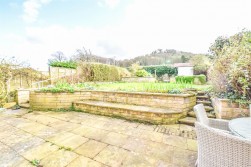 Broadmere Close, Dursley